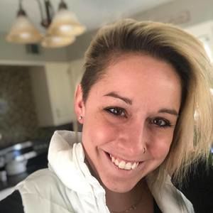 Meet your Posher, Molly